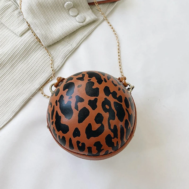 

Женская сумка-тоут через плечо, с цепочкой