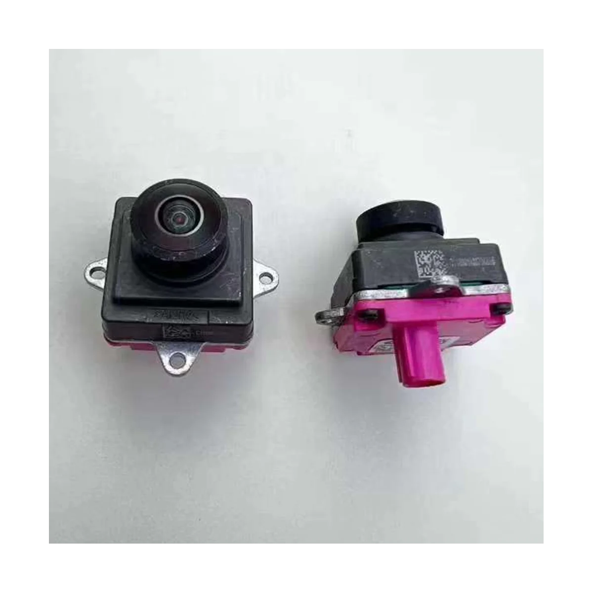 

Car Rear View Backup Camera Parking Camera Alarm Systems Camera for Jeep Wrangler 2018-2023 68452959AC 68452959AB
