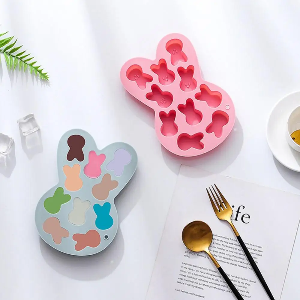 

Environmentally Friendly Bunny Cake Mold Rabbit Shape Easy To Demolish Clean Silicone Baking Molds Tolerance Temperature Range