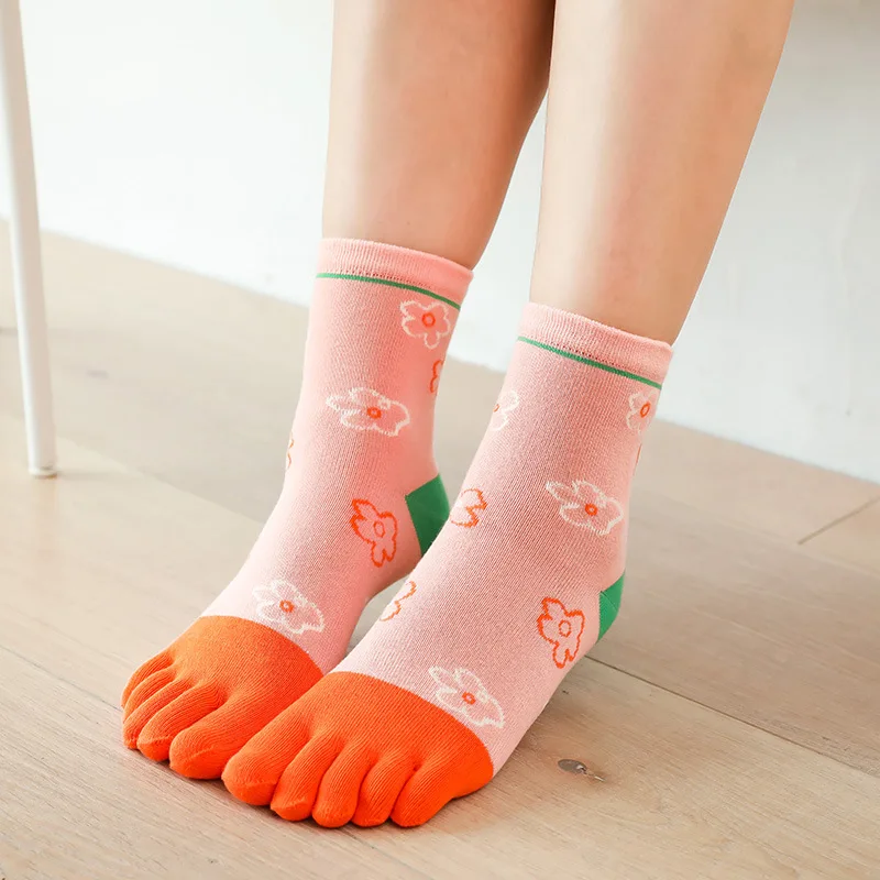 

2023 New Cotton Five-finger Socks Ladies flower five-finger socks Comfortable Cotton Sweat-absorbing Healthy Socks Toe Socks