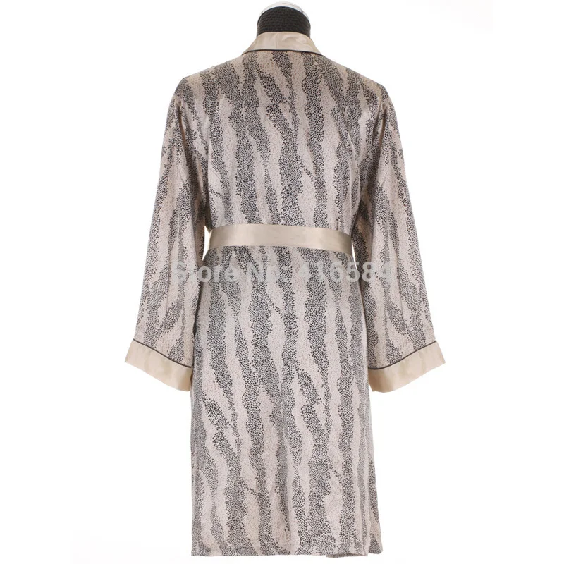 Luxury Silk Robes for Men Leopard Satin Dressing Gown for Men Long Sleeved Satin Silk Kimono Robe for Men Dropshipping