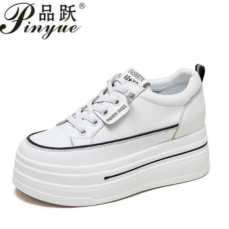 

Кроссовки женские из натуральной кожи, на платформе 9 см