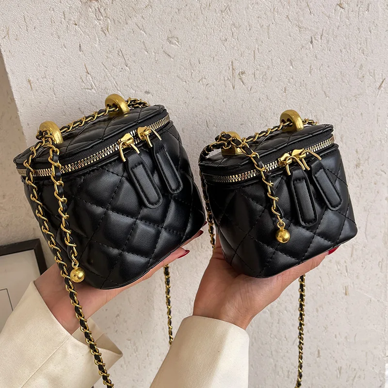 

Mini Box Bag 2023 New Genuine Leather Golden Ball Chain Bag Small Square Bag Makeup Bag One Shoulder Crossbody