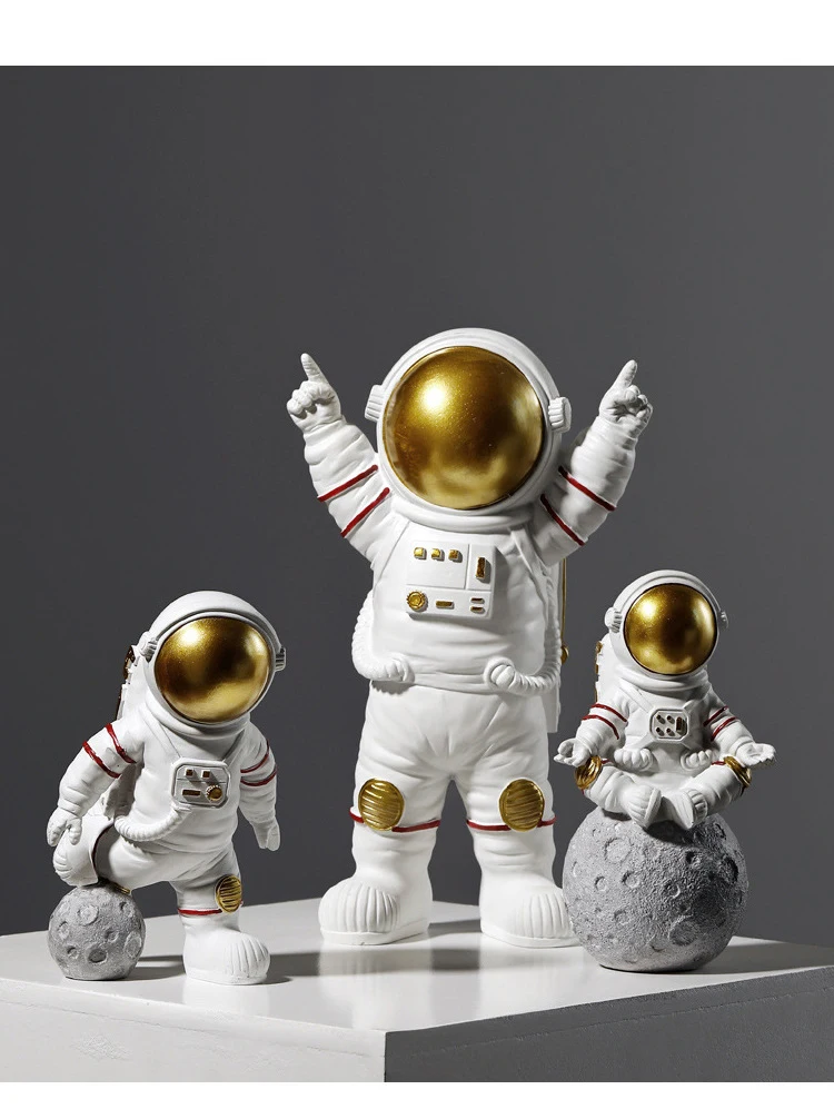 

Nordic Creative Astronaut Model Small Ornaments Children's Room Living Room TV Cabinet Porch Ornaments