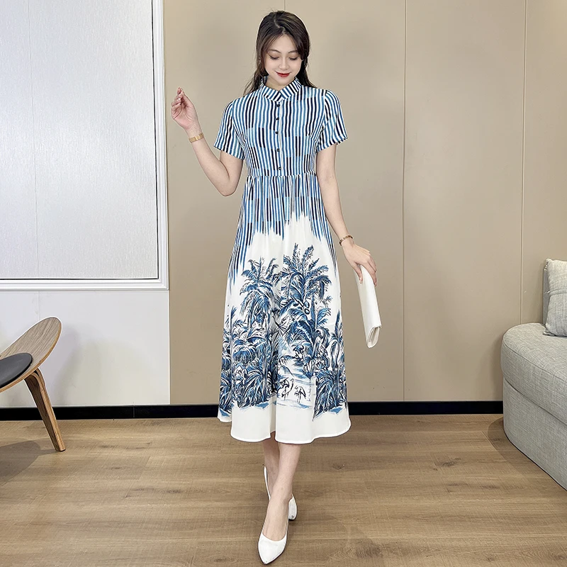 

Новинка 2022, летняя женская одежда MIUXIMAO, с отложным воротником и короткими рукавами, приталенное платье с вышивкой и принтом, Модное Элегантное повседневное платье