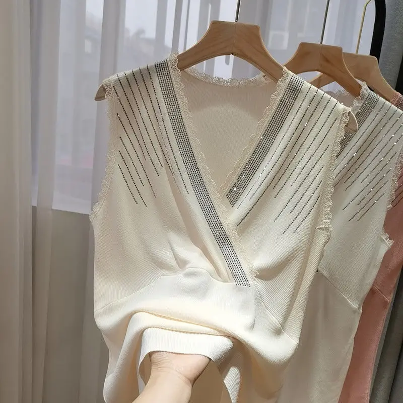 

V-Neck Ruffles Beaded Knitted Women Camisoles Summer New Design 2022 V-Neck Solid Sleeveless Elegant Female Pulls Tops Tees