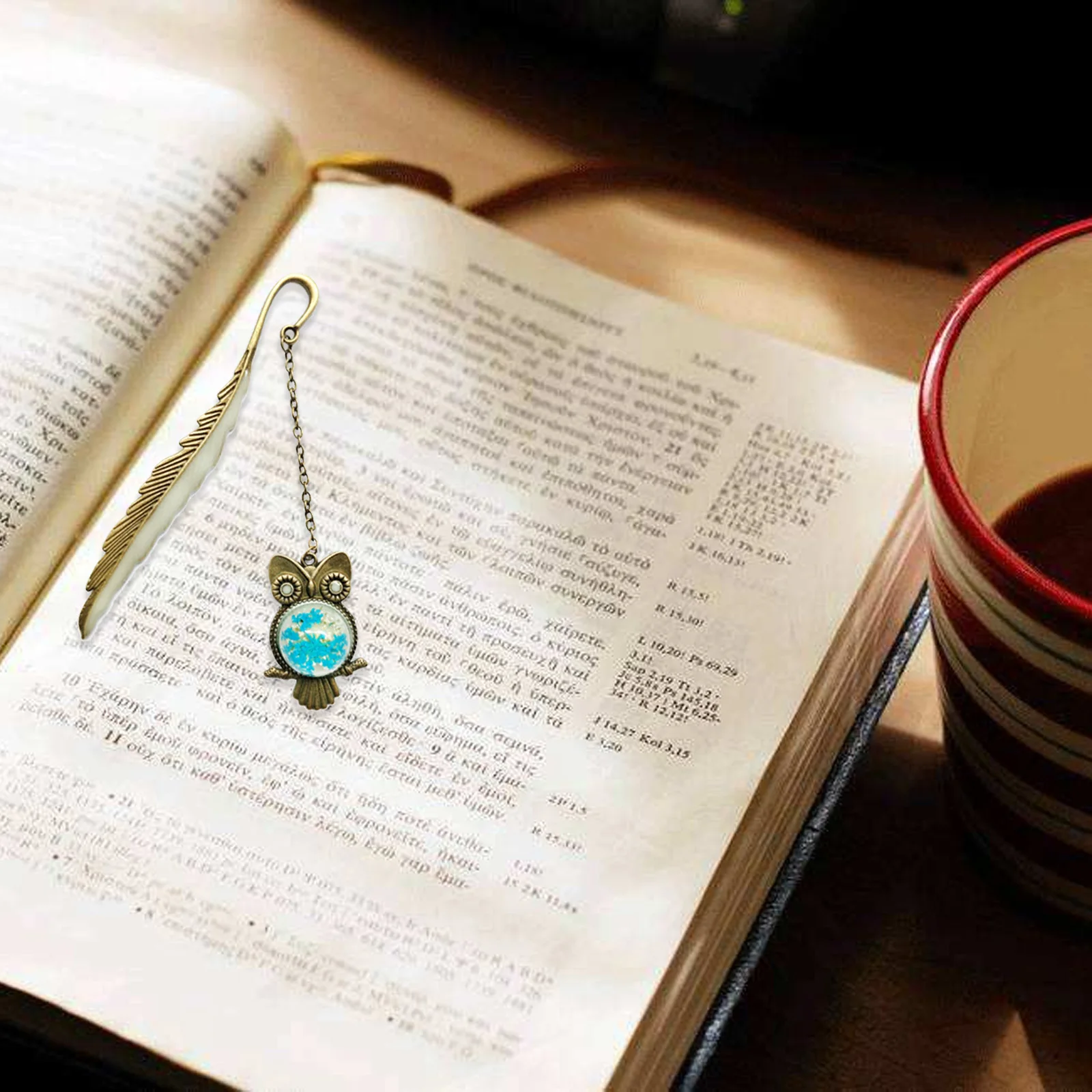 

Luminous Bookmark Feather Dragon Bookmark Creative Retro Luminous Metal Fluorescent Bookmarks