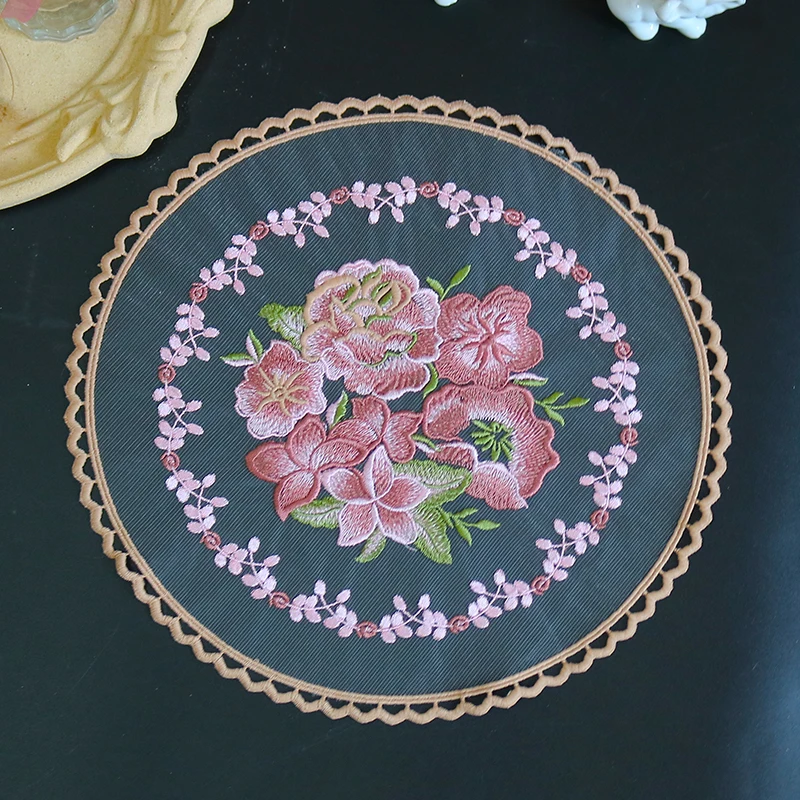 

Круглый коврик для столовых приборов с китайской вышивкой из полиэстера и хлопка