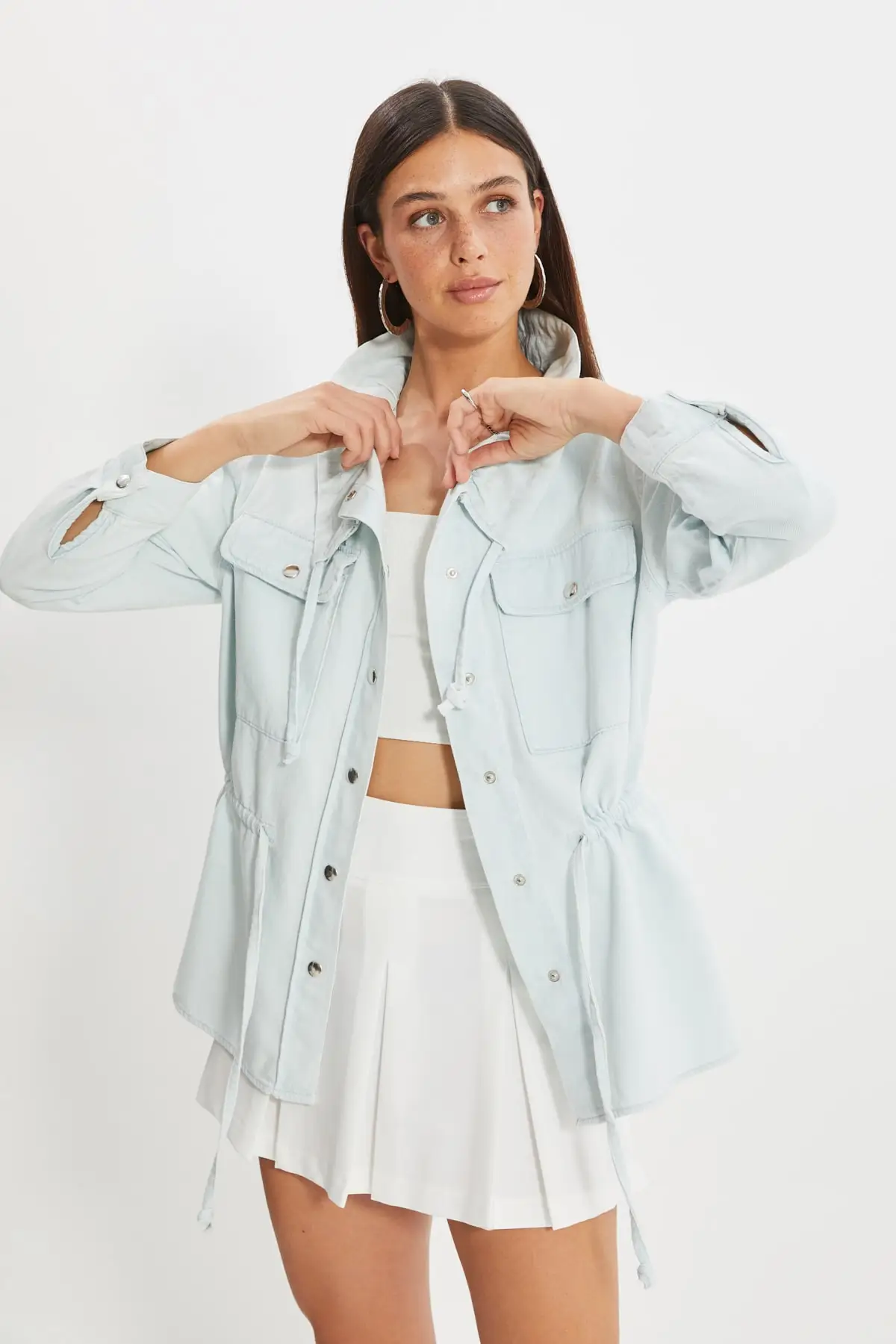 Trendyol Lacing Detailed Denim Jacket TWOAW22CE0129