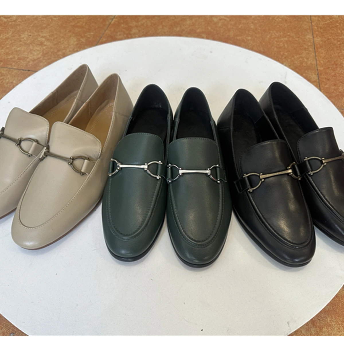 Maxdutti 2024 Средний сезон распродажа женская модель лоферы