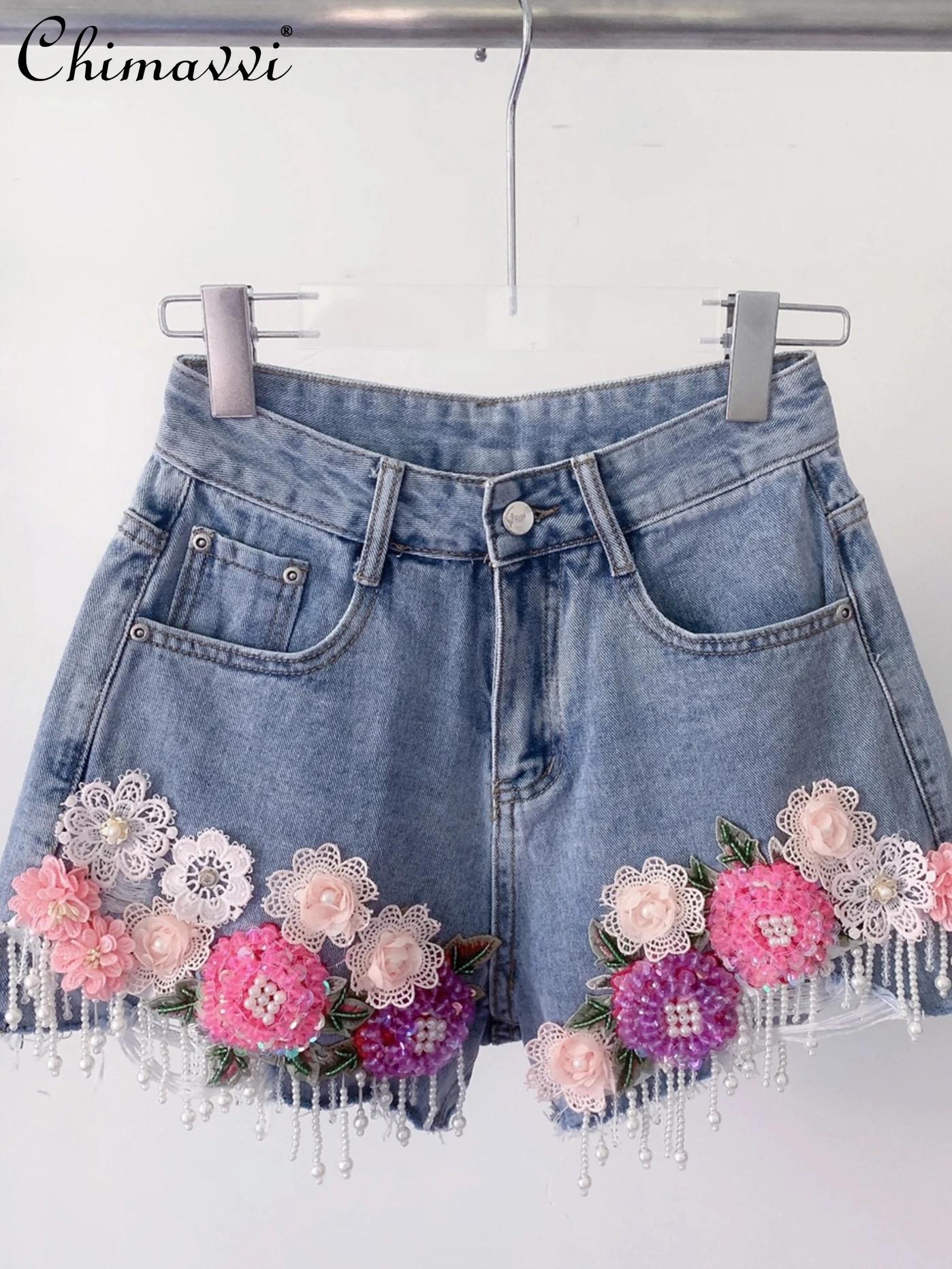 

New Ladies Personalized Embroidery Ripped Tassel Denim Shorts Women's 2022 Summer Fashion Elegant High Waist A- Line Short Pants