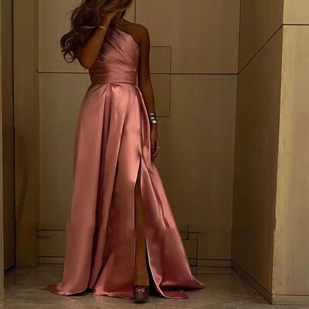 

2022 Dusty Pink Satin Long Evening Dresses One Shoulder Side Slit Pleats Simple Prom Gowns Lady Elegant Formal Party Dress