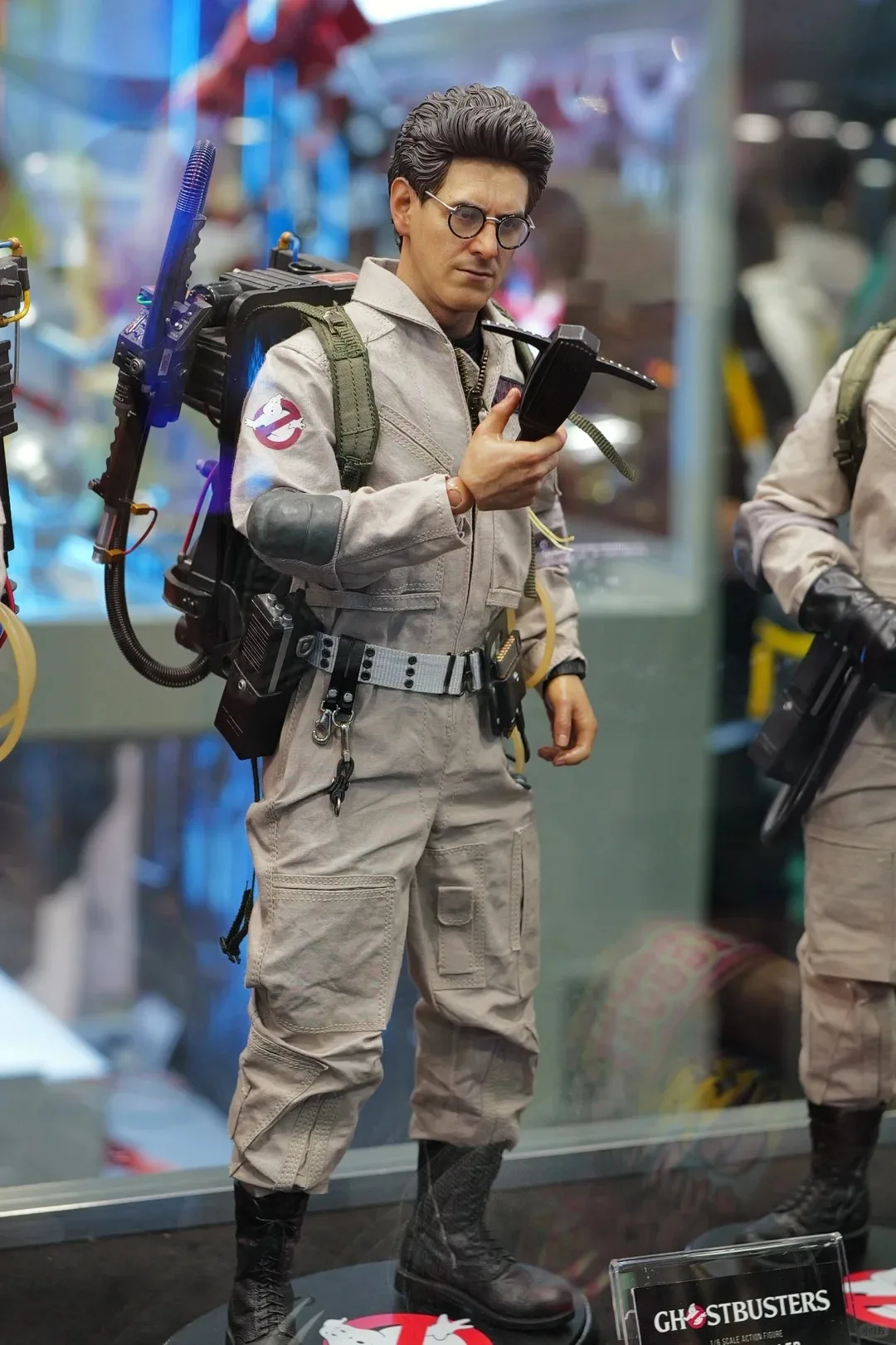 Фото В наличии: Коллекционные фигурки Ghostbusters 1/6 (агенты SP PT-SP77/PT-SP78) – отличный подарок на день рождения, коллекционная ценность №4