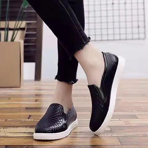 Rain Boots Women Fashion Waterproof PVC Winter Rain Shoes New Arrivals Garden Washing Work Shoes Casual Rainboots Women Boots