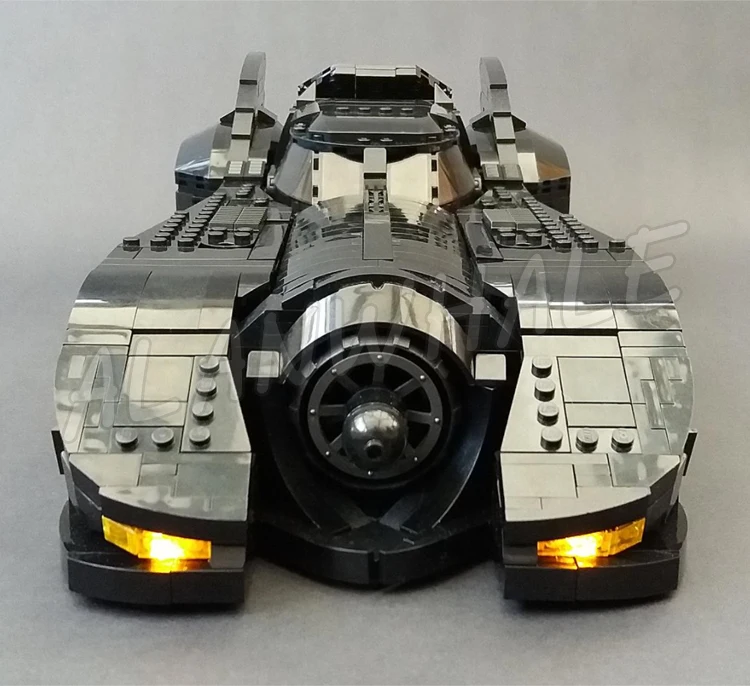 1778 шт. Super Fighter The Ultimate 1989 Бэтмобиль с функцией всплывающего автомобиля 7144