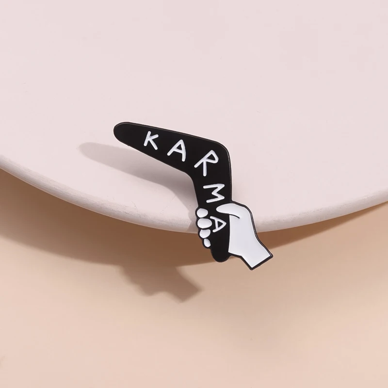Boomerang Karma Необычные эмалевые булавки милые Мультяшные панковские лацканы