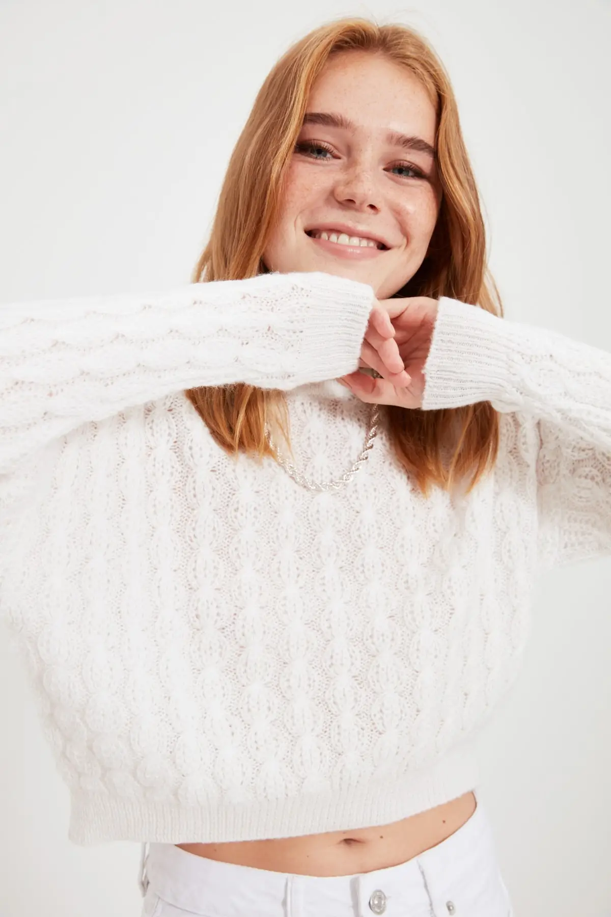 

Trendyol Crop Knitwear Sweater TWOAW22KZ0242