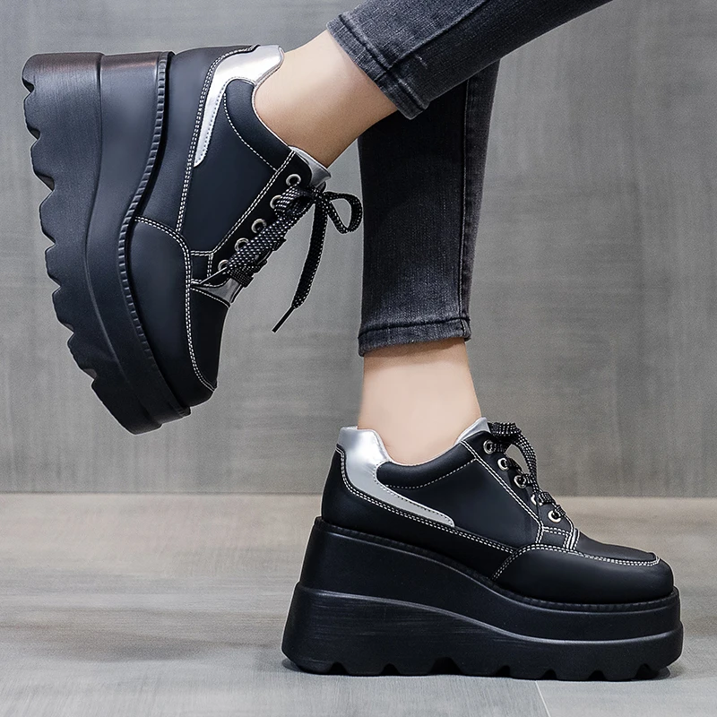 

Женские кроссовки на шнуровке, Повседневная Уличная обувь на толстой подошве, высокие спортивные, для пляжа, бега, Осень-зима