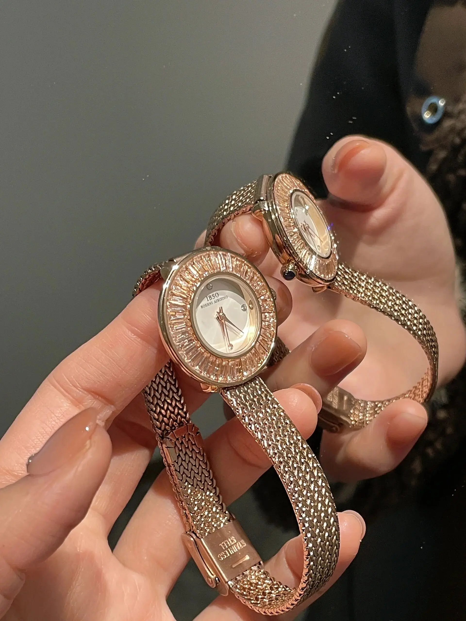 Rose Gold Steel Band High Quality Quartz Women's Watch Elegant Fashion Casual Watch Designer Dial Light Luxury Gift Watch