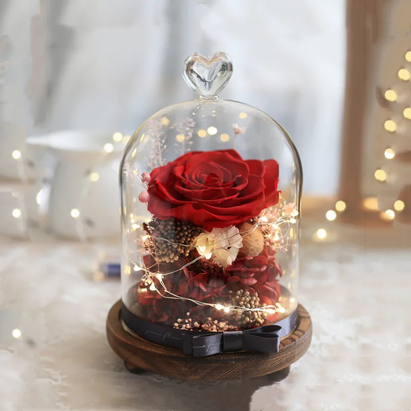 Стеклянная купольная ваза в форме сердца 12 х16 см