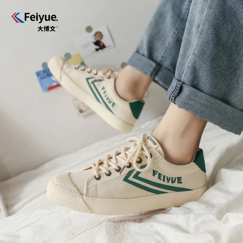 

Walking Shoes Men Women 2022 Brand Designer New Canvas Shoes Couple Shoes Low-top Sneakers Breathable Casual Running Shoes