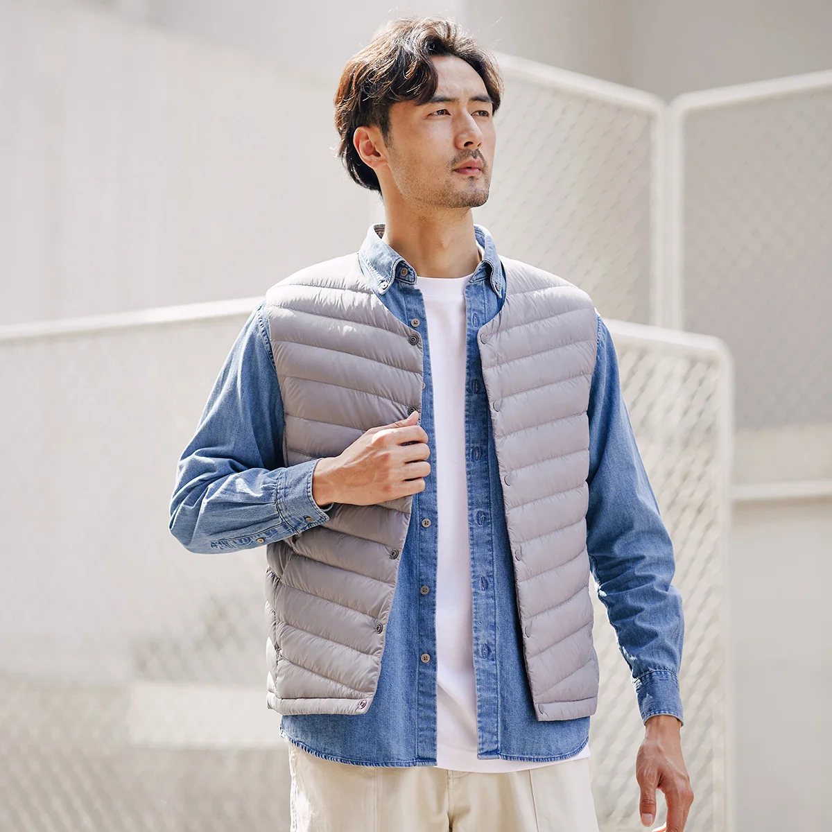 TANBOER Filling Power 600+ Figure Flattering Winter Vest Solid  90% Duck Down Sleeveless Packable Jakcet TF216011