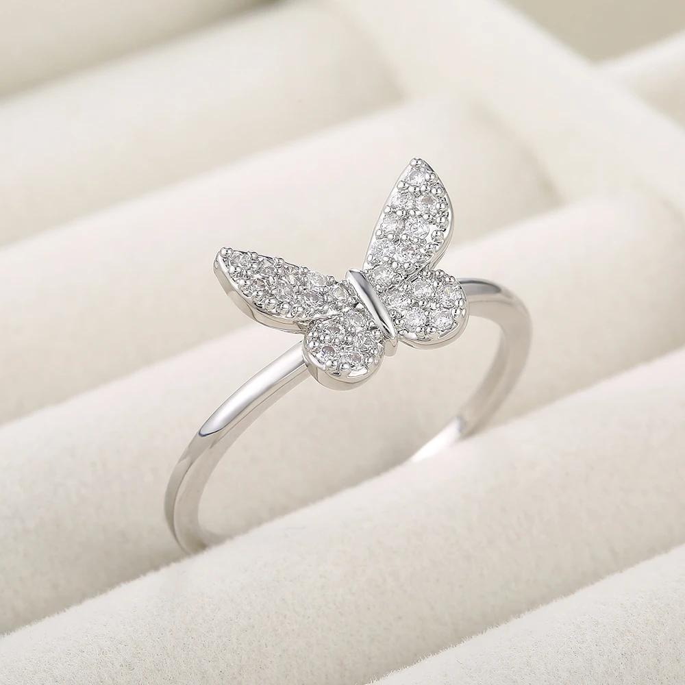 

Huitan Silver Color Delicate Butterfly Women Rings Brilliant Cubic Zirconia Girl Stylish Party Accessories Female Trendy Jewelry