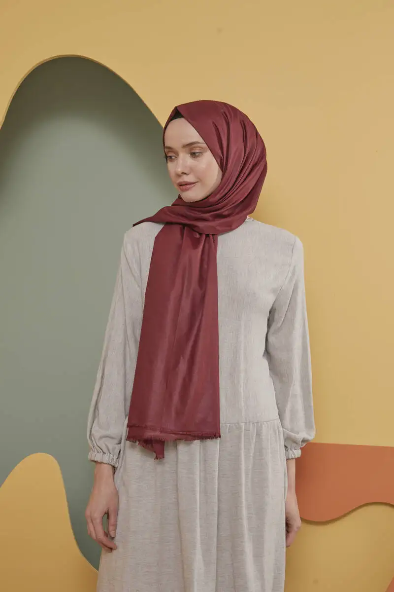 

ShantuQ Burgundy Pallet Wrap