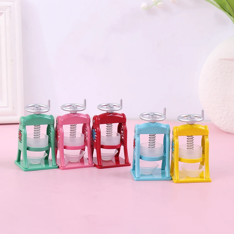 

1:12 миниатюрная техника для кукольного домика, машина для мороженого, соковыжималка для фруктового сока, игрушечный домик, соковыжималка, ча...