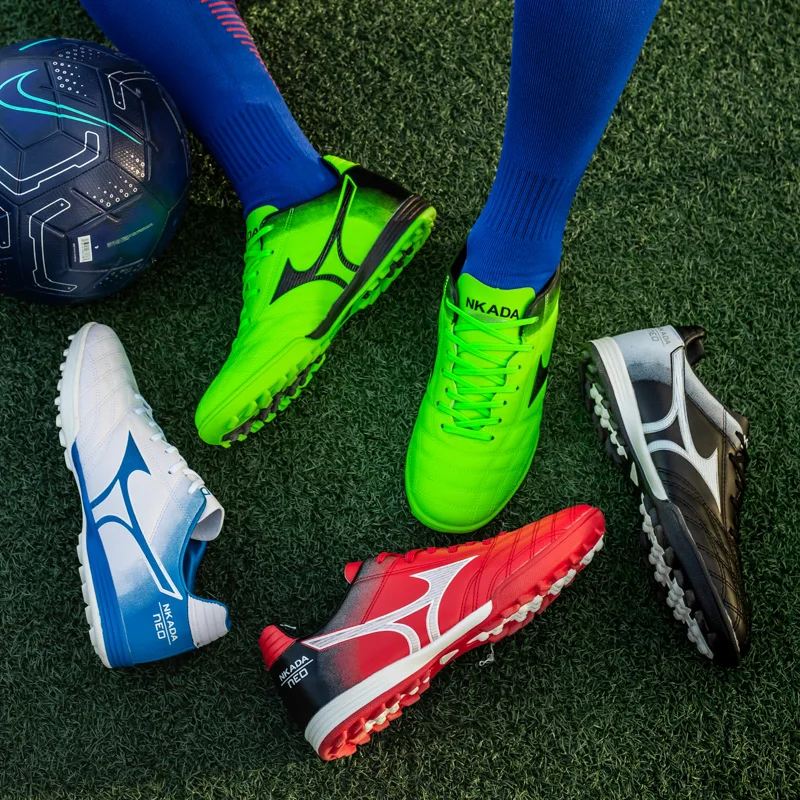Men's Professional Soccer Shoes Children's Outdoor Training Futsal Indoor Soccer Shoes TF Non-Slip Sports Soccer Sizes 32-45