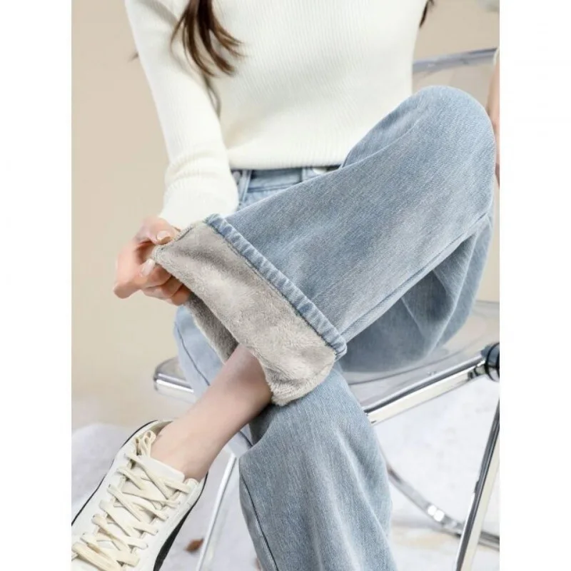 

2022 Winter Thick Women Denim Pants High Waist Korean Hairy Warm Wide Leg Jeans Loose Straight Students All Match Trousers