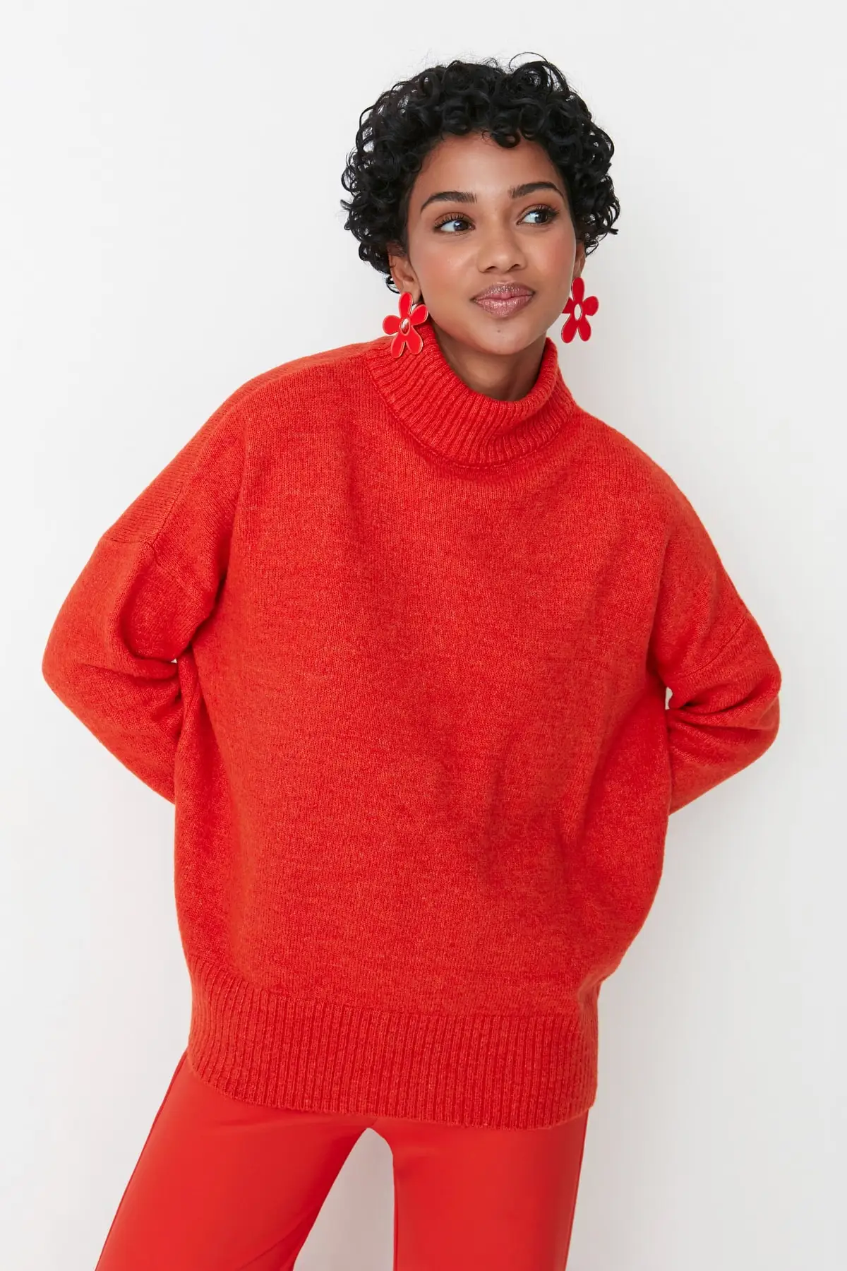 

Orange Super Oversize Stand Up Collar Knitwear Sweater TWOAW23KZ00469