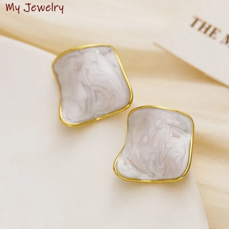 Французские винтажные персонализированные позолоченные серьги-гвоздики из