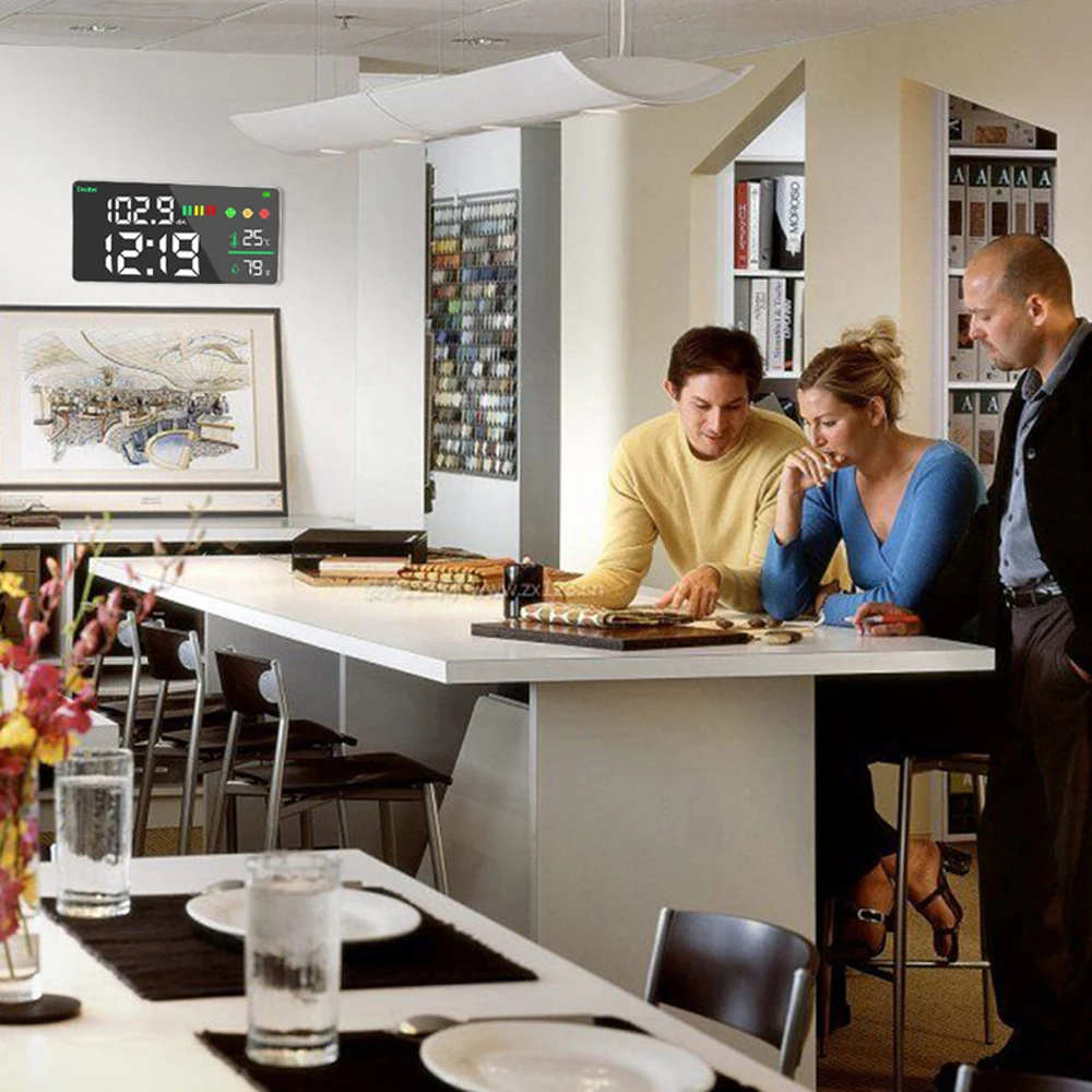 Цифровой измеритель уровня шума и влажности настенный комнатный Измеритель