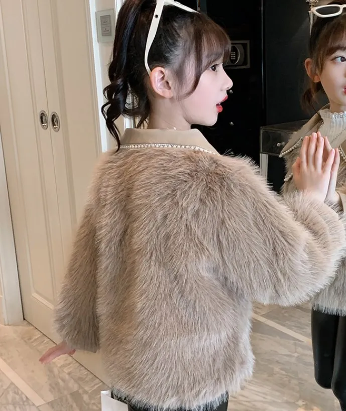 Детская ветрозащитная куртка с искусственным мехом воротником из