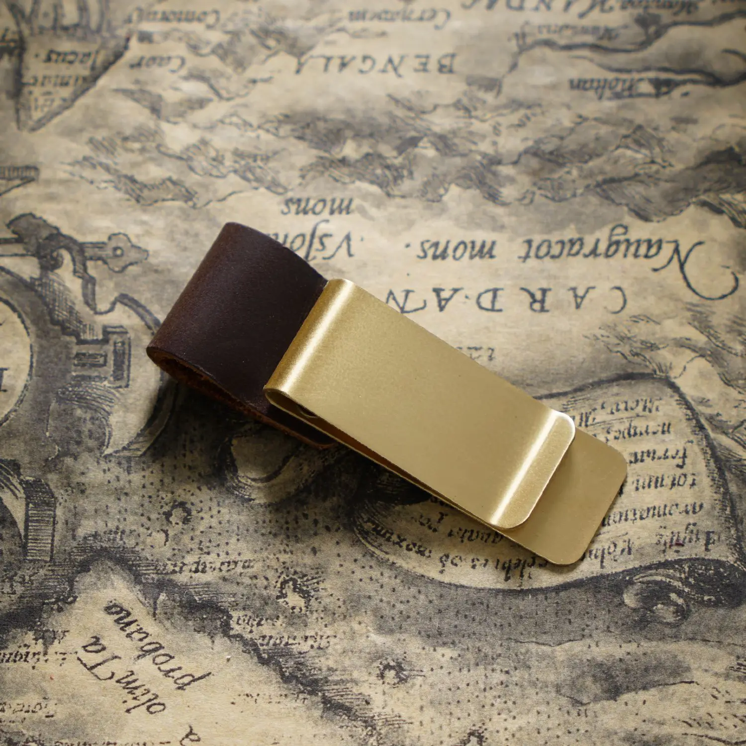 

Кожаный металлический держатель для ручки