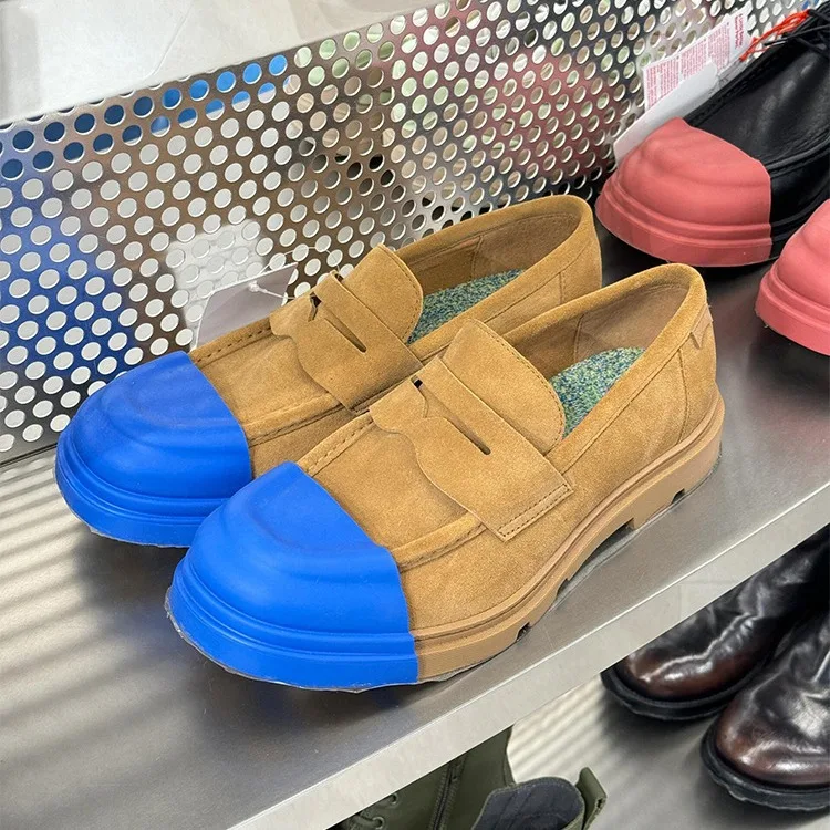 Кожаные матовые цветные закрывающие нишевые туфли дерби женские в стиле ретро Le