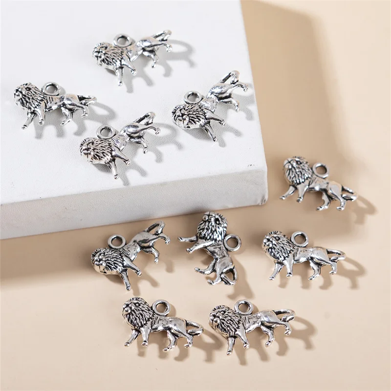 

Fashion 10pcs Fashion Jewelry Accessories Tibetan Silver Lion Shape Charms Pendants For Necklace Bracelets Key Ring 18*12mm