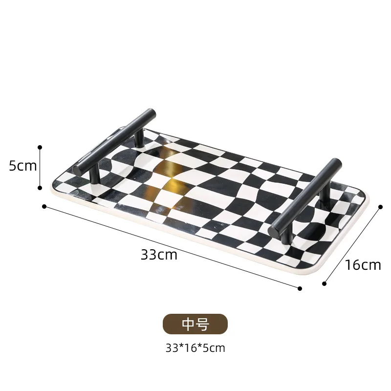 Квадратный керамический поднос с шахматным узором в скандинавском стиле черный