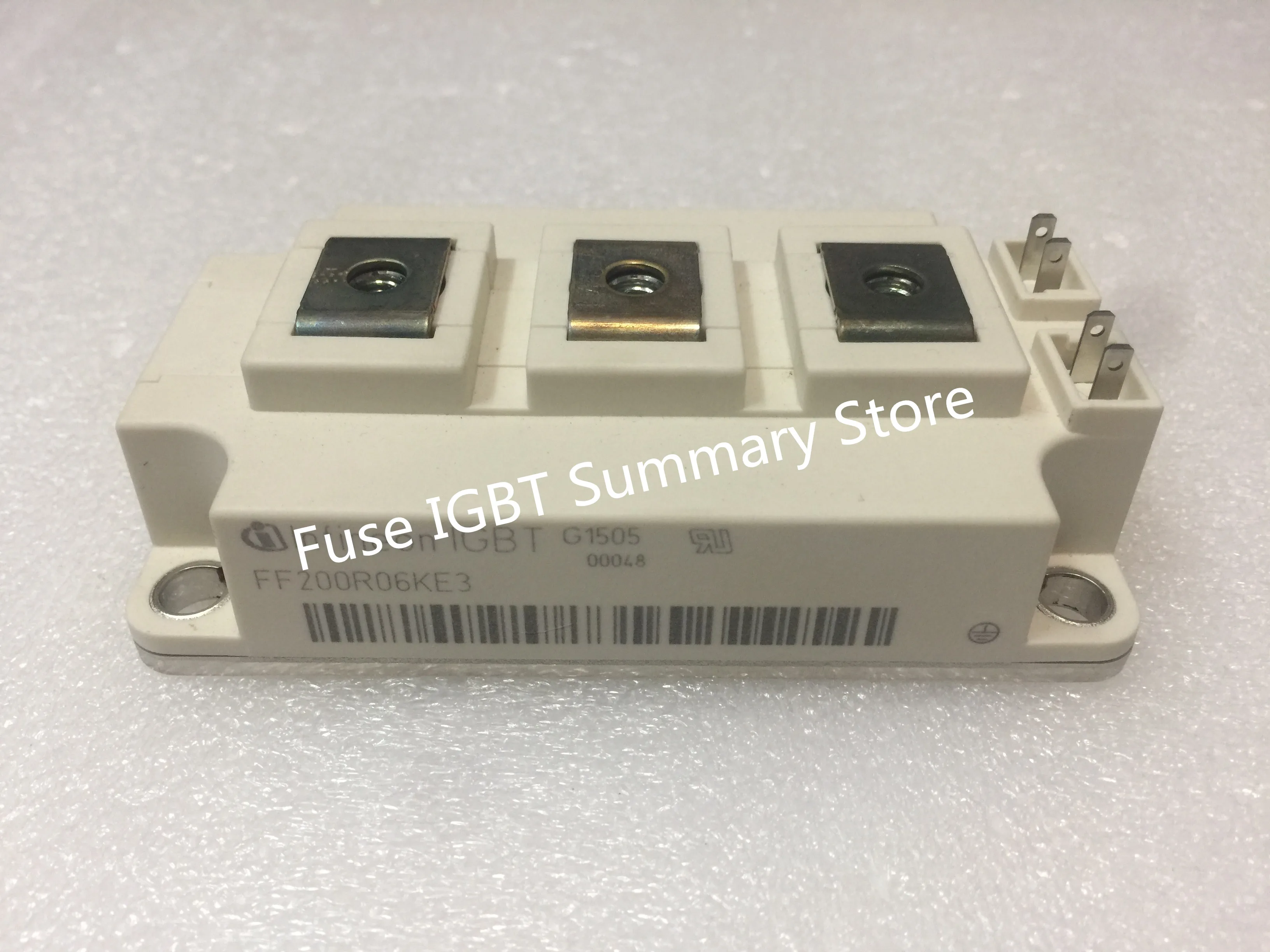 FF200R06KE3 FF300R06KE3 FF400R06KE3 BSM300GB60DLC BSM300GB60DN2 FF400R07KE4 FF300R07KE4 BSM200GB60DLC Новинка