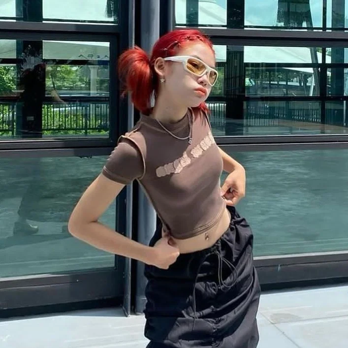 

Kawaii Women's Cropped Top Harajuku Baby Tee Y2K Goth Short Sleeve Streetwear letter Print Clothes Tee Emo Scene Vintage Grunge