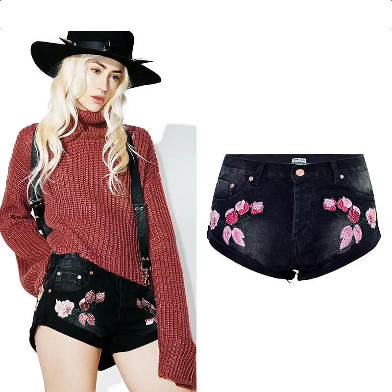 Рисунок 2 - Женские джинсовые шорты с вышивкой в стиле ретро