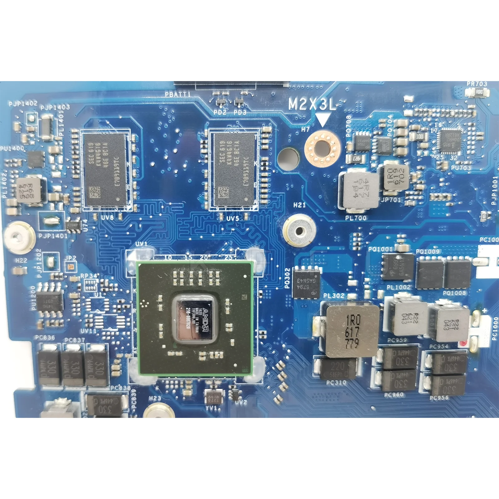 Рисунок 5 - Оригинальная материнская плата