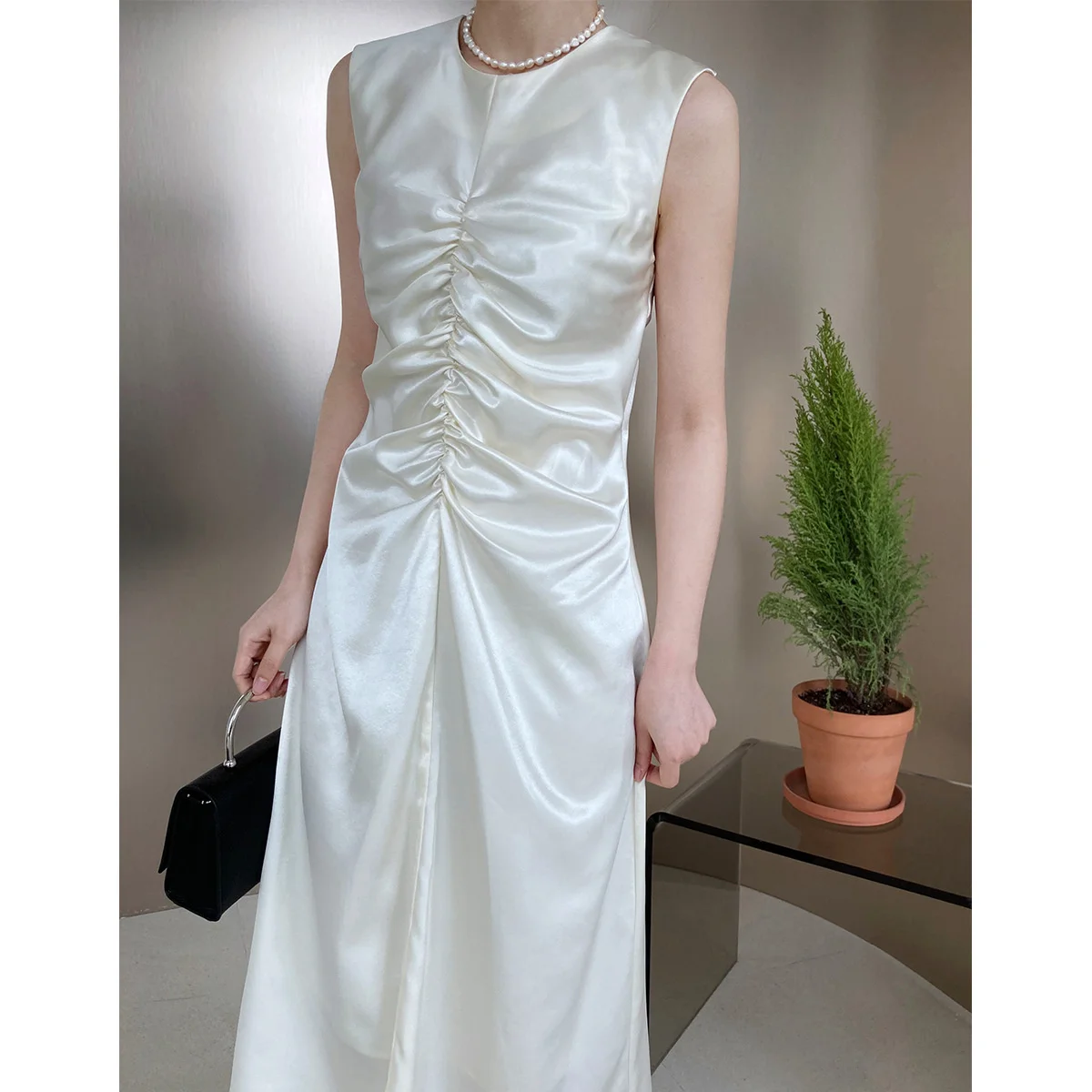 

2022 Summer Ruched Pleated Sleeveless Tank Dress Black White Summer Satin Dress