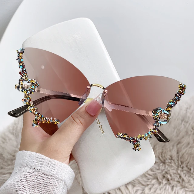 Luxury Designer Frameless Crystal Butterfly Sunglasses Vintage Brand Shades for Women Rimless Sun Glasses Bling Diamond Eyewear 1