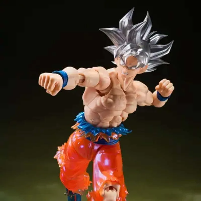 Фото Оригинальная фигурка Bandai S.H.Figuarts Сон Гоку в Ультраинстинкте из аниме 