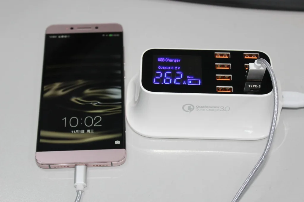 QC3.0 Type-c Fast Charge Smart Digital Display CDA19Q Multi-port USB Mobile Phone Charger 8-port Adapter Travel Charger