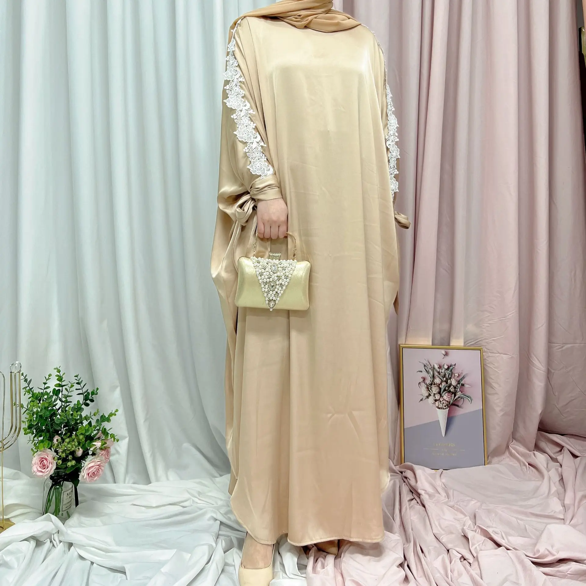 Ramadan Satin Abaya Dubai Turkey Muslim Fashion Prayer Dress Khimar Hijab Abayas for Women Moroccan Kaftan Islam Clothing Niqab