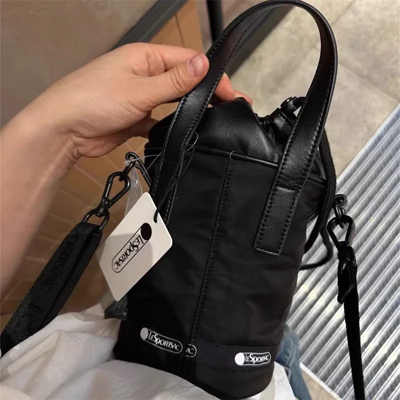 Lesportsacs Сумка через плечо Черная сумка-мешок 22*16 см Простая портативная сумка X106