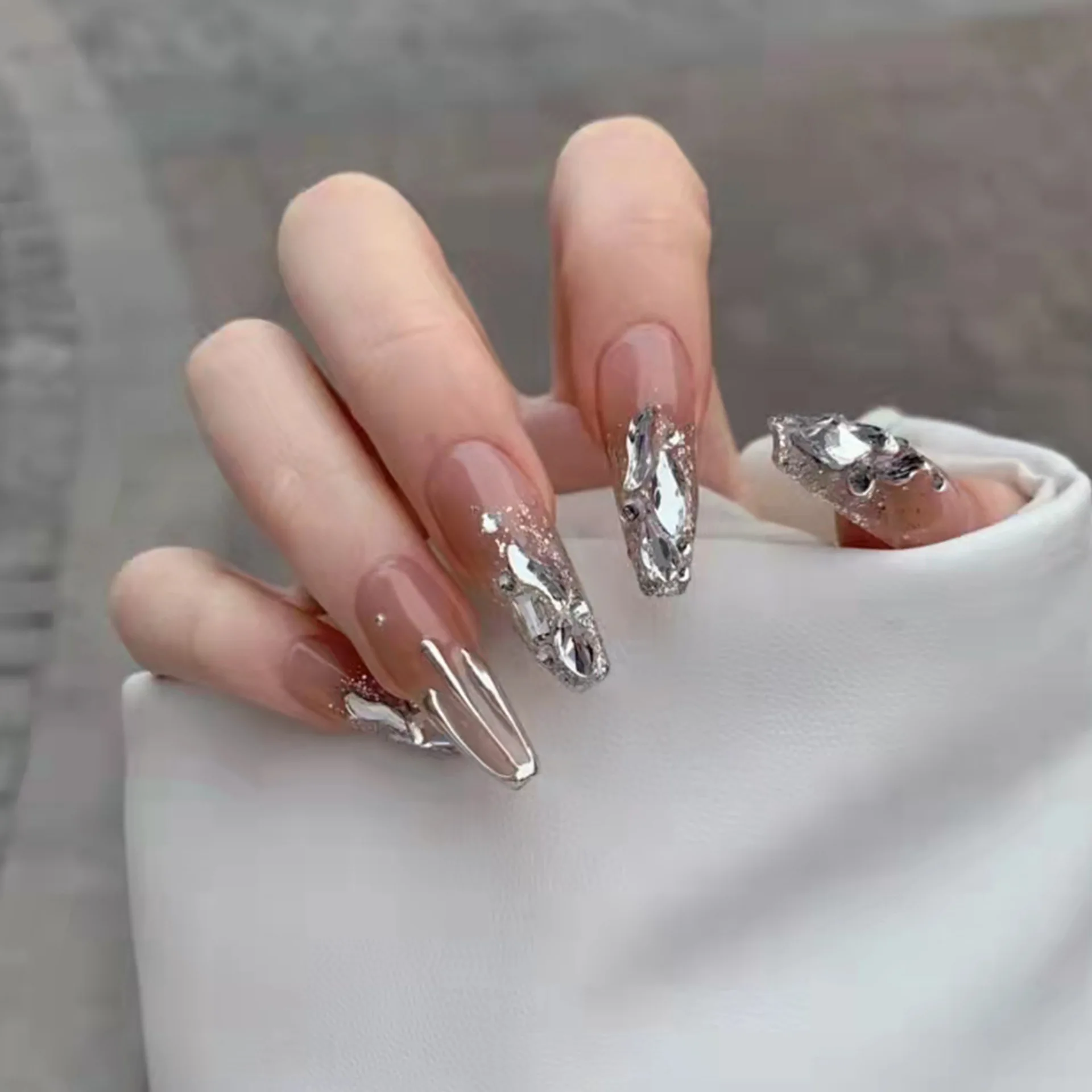 

Nude with Diamonds Long Shiny Fake Nails Set Press on Nail Tips False Supplies Professionals Art Press-on Designs Reusable Kit
